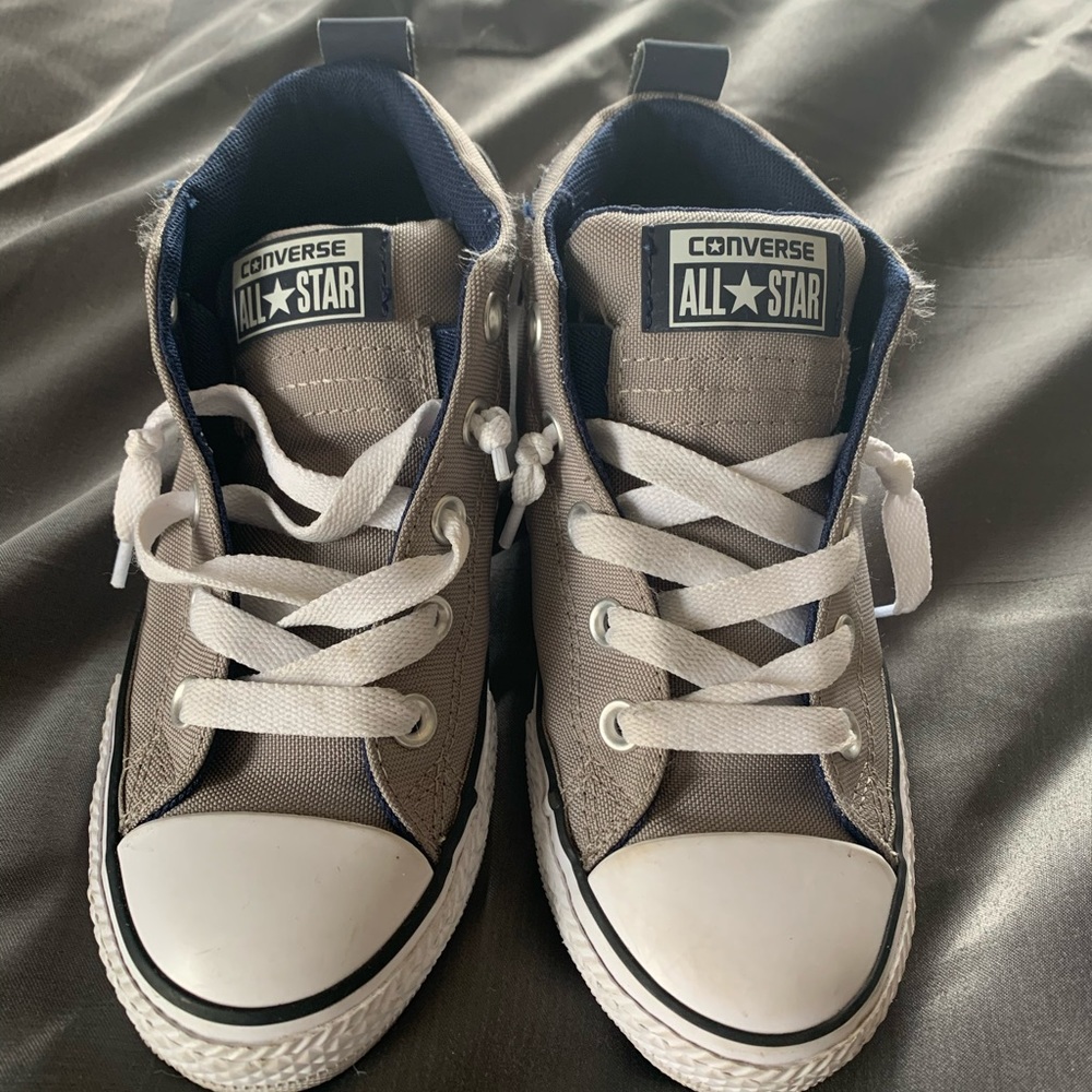Boys grey slip on converse
